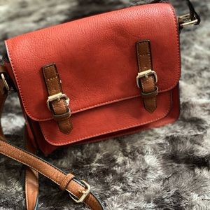 Satchel Cross-Body